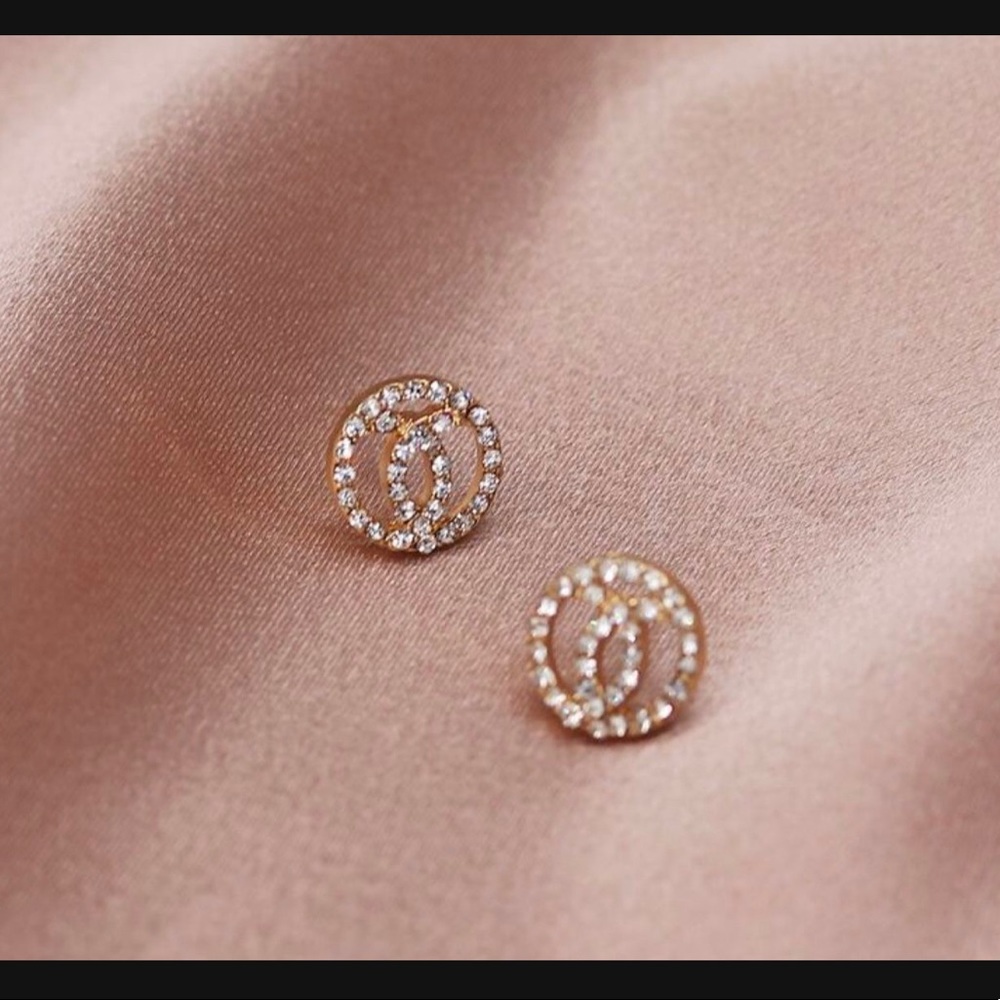 Gold color earrings